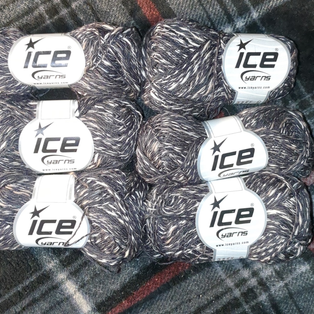 Ice Yarns Variegated Black/Gray Canario Fine Yarn 6 Skeins